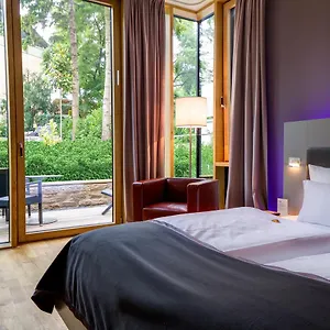 4* 호텔 Qube Bergheim